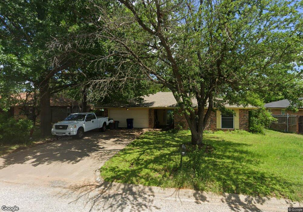 504 Casa Linda St, Joshua, TX 76058 - photo 1