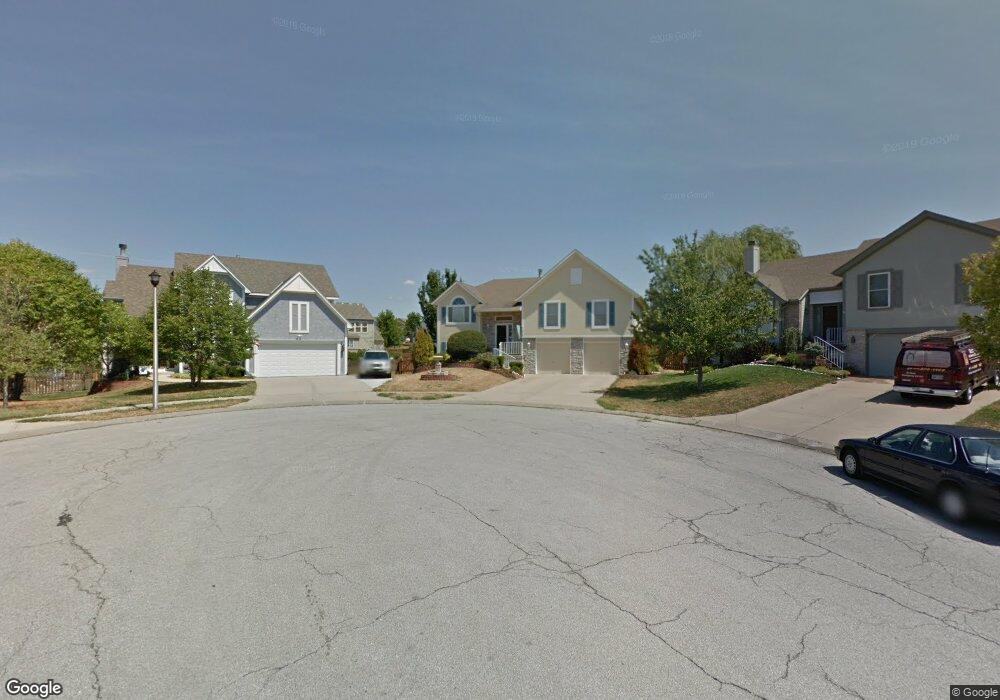 5705 Lakeridge, Shawnee, KS 66218 - photo 1