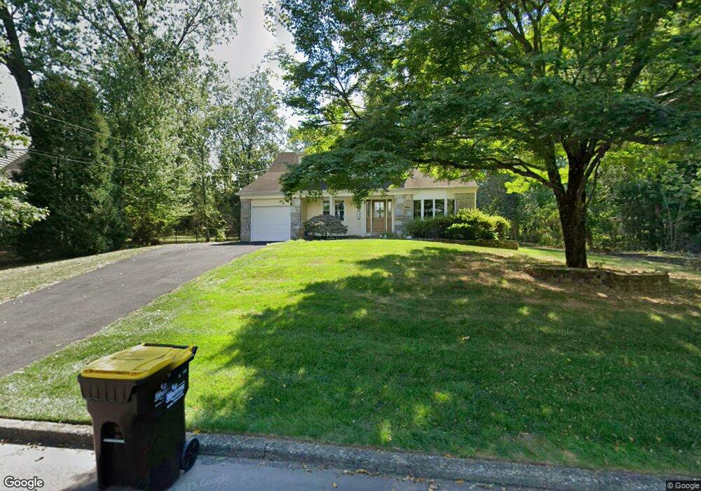 247 Hampshire Dr, Chalfont, PA 18914 - photo 1