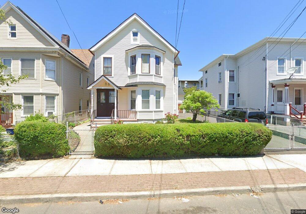 105 Shelton St, Bridgeport, CT 06608 - photo 1