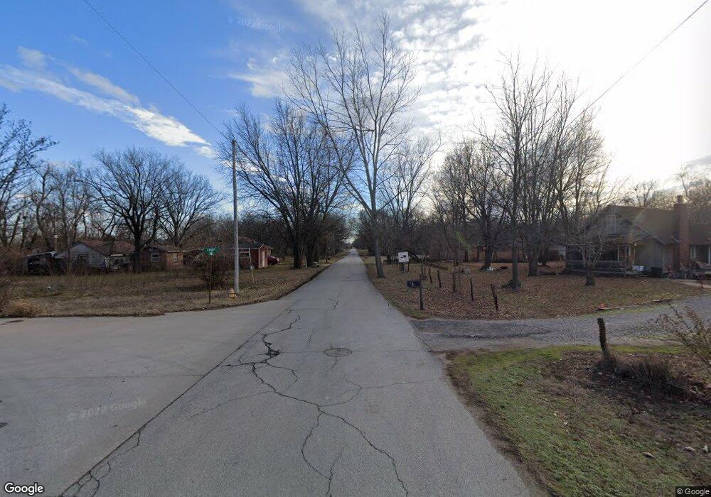 2228 Boyd Ave, Parsons, KS 67357 - photo 1