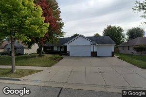 537 Biese St, Combined Locks, WI 54113