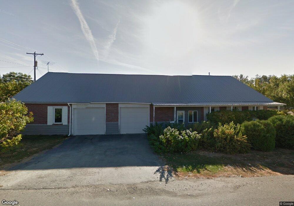 246 E 1st Ave N, Columbus, MT 59019 - photo 1