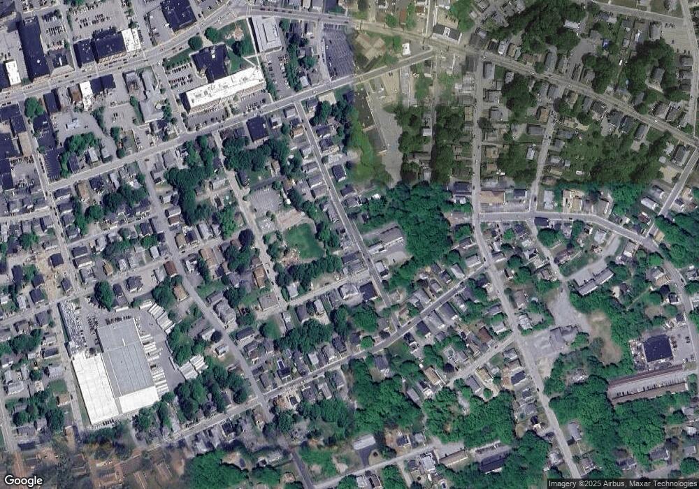 26 5th Ave unit 2, Webster, MA 01570 - photo 1