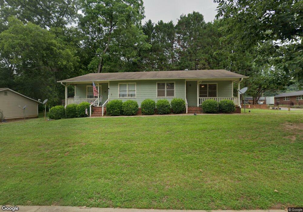 491 Vine St unit B, Madison, GA 30650 - photo 1