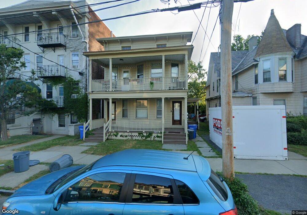 539 Warren St unit 1st Floor Front, Albany, NY 12208 - photo 1