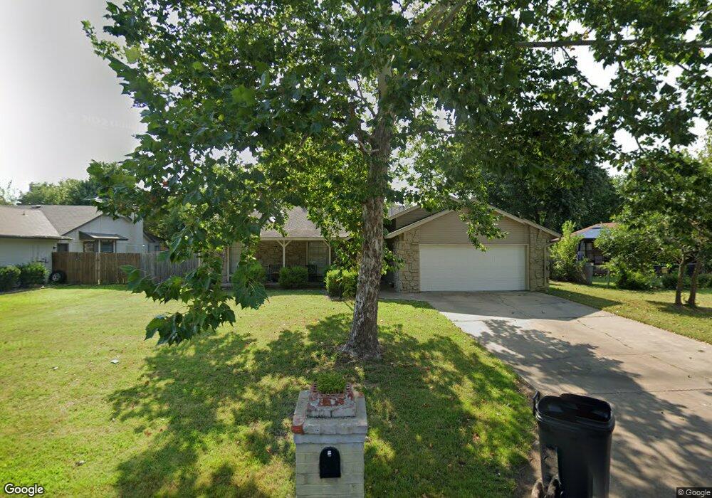 216 N Elder East Ave, Broken Arrow, OK 74012 - photo 1