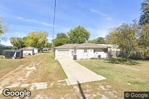 105 Lincoln St, Farragut, IA 51639