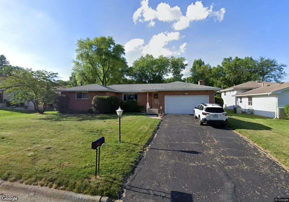 5504 Bradbury Ln, Columbus, OH 43232 - photo 1