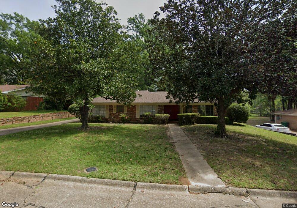 6 Holiday Ln, Texarkana, TX 75503 - photo 1