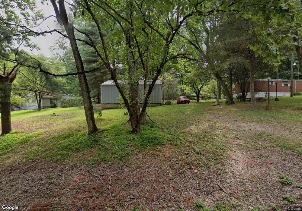 764 Smallmouth St, Scottsville, KY 42164 - photo 1