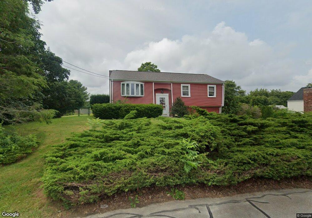 8 Joshua Weeks Ln, South Dartmouth, MA 02748 - photo 1