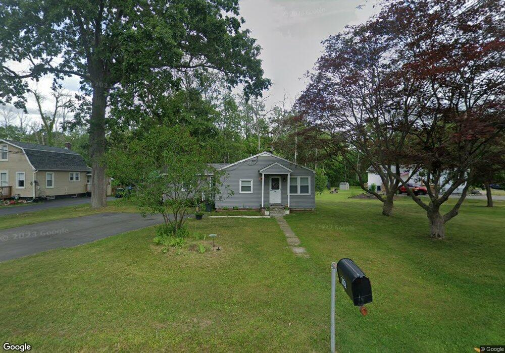 202 Taurus Rd, Schenectady, NY 12304 - photo 1