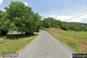 141 Green Valley Rd, Peterstown, WV 24963