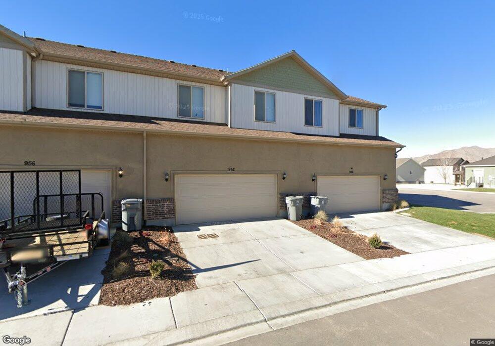 930 N 90 W unit 33, Santaquin, UT 84655 - photo 1