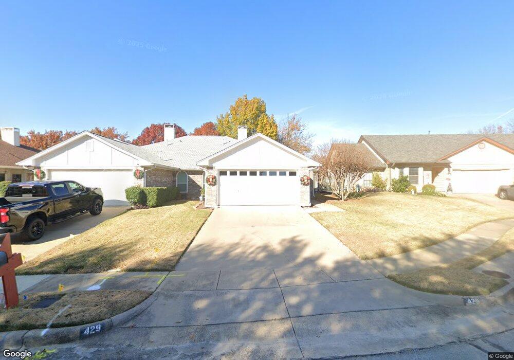 429 Sunnybrook Ct, Bedford, TX 76021 - photo 1