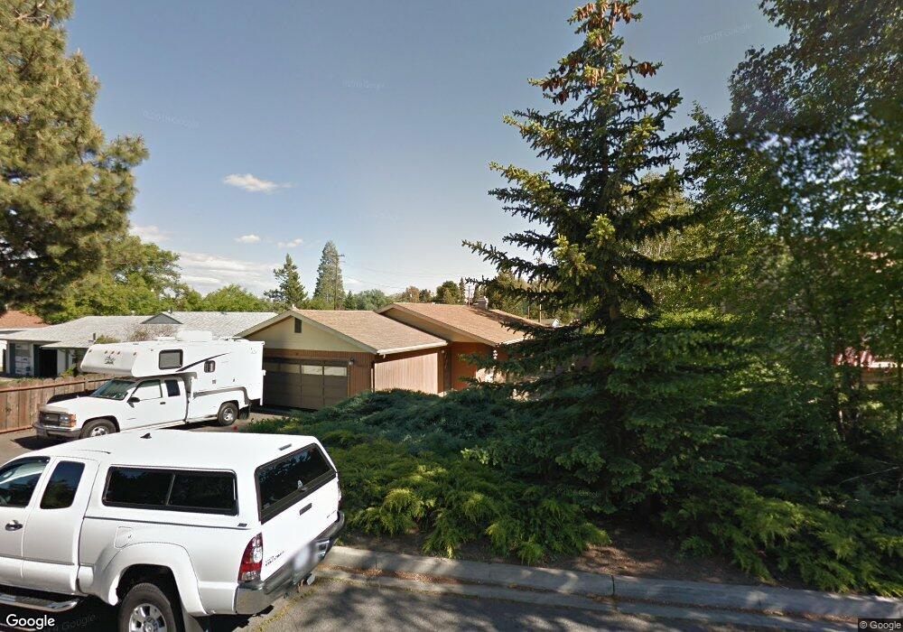 464 Fulton St, Klamath Falls, OR 97601 - photo 1