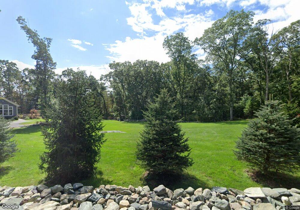 11 Green Ln, Sherborn, MA 01770 - photo 1