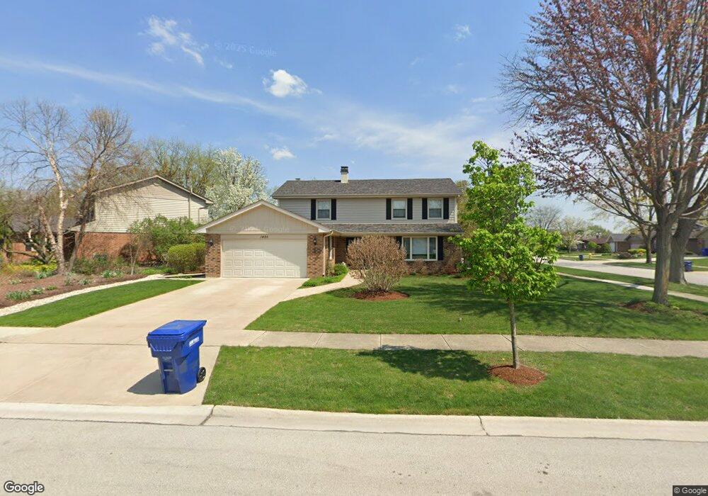 1495 Huntleigh Ct, Wheaton, IL 60189 - photo 1
