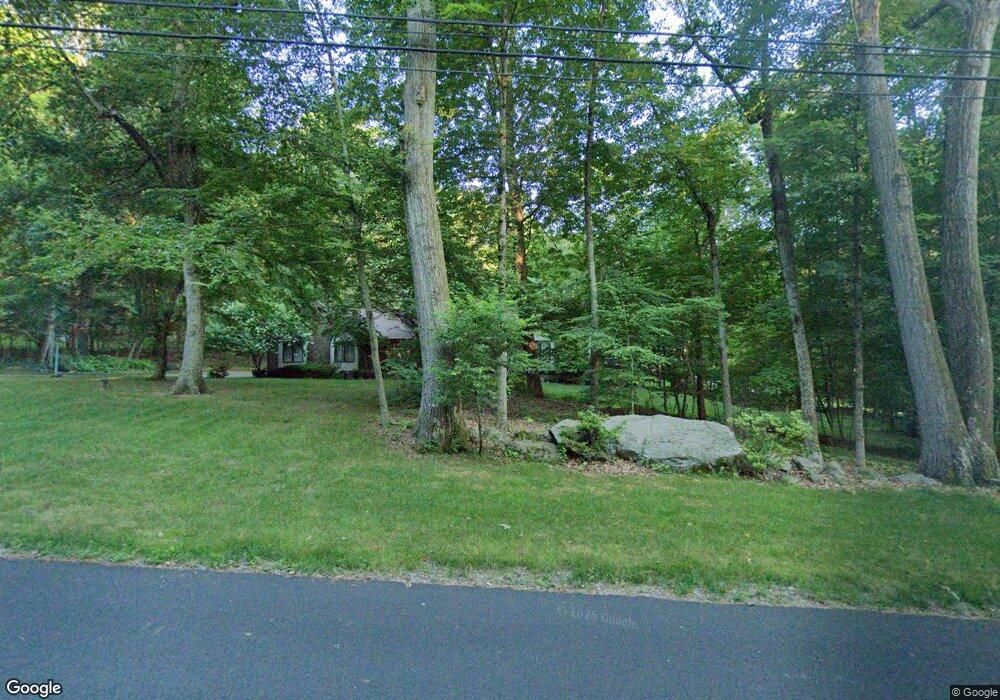 20 Nettleton Dr, Woodbridge, CT 06525 - photo 1