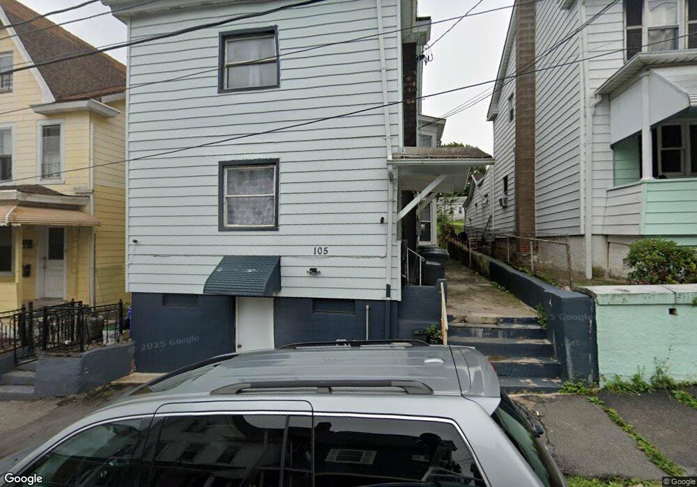 105 S Pine St, Hazleton, PA 18201 - photo 1