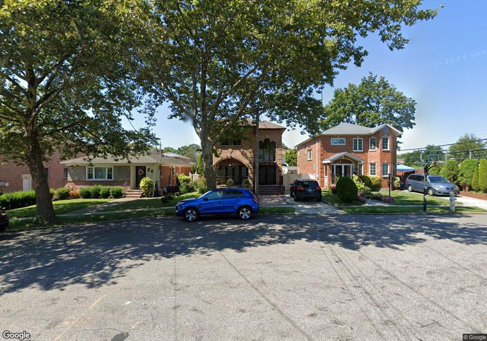 41-24 218th St, Bayside, NY 11361 - photo 1