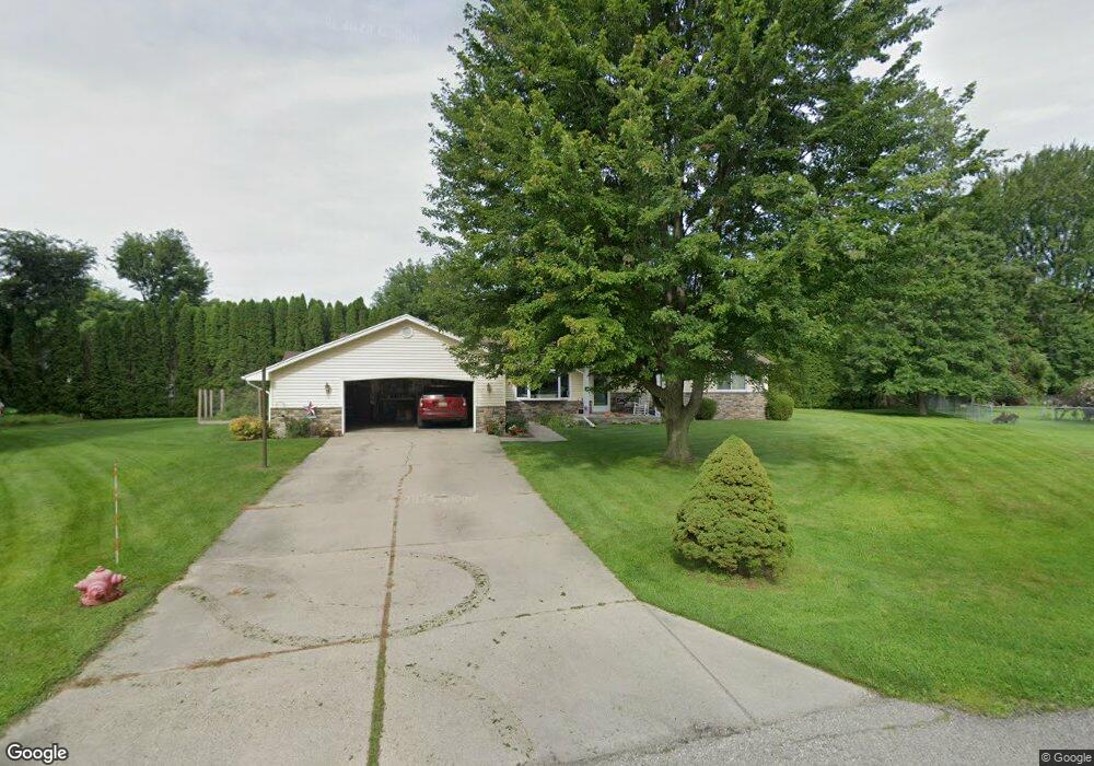 4467 Cambridge Dr, Port Huron, MI 48060 - photo 1