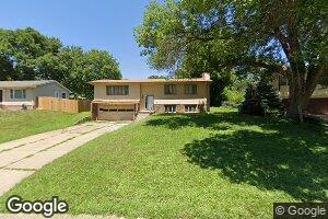 7624 Wirt St, Omaha, NE 68134