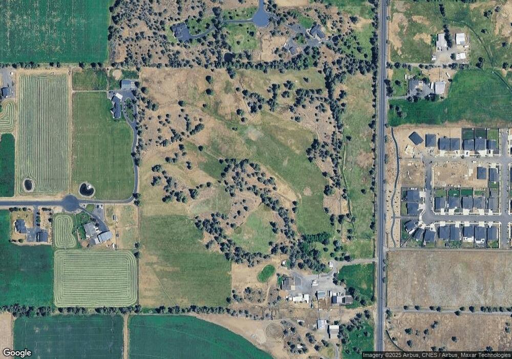 3761 SW Helmholtz Way, Redmond, OR 97756 - photo 1