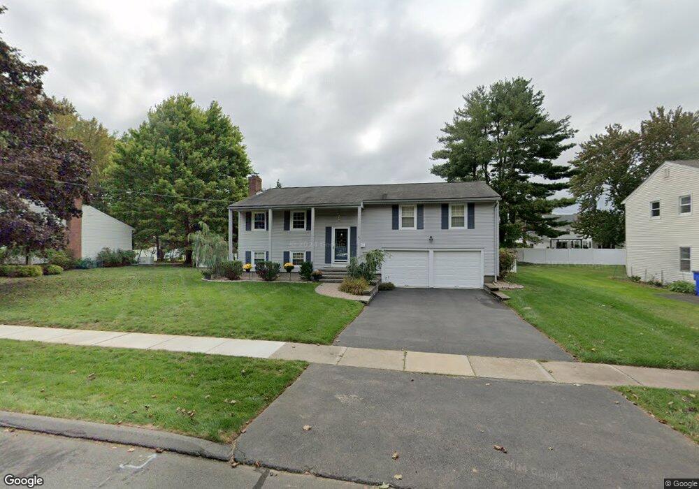 47 Conard Dr, West Hartford, CT 06107 - photo 1