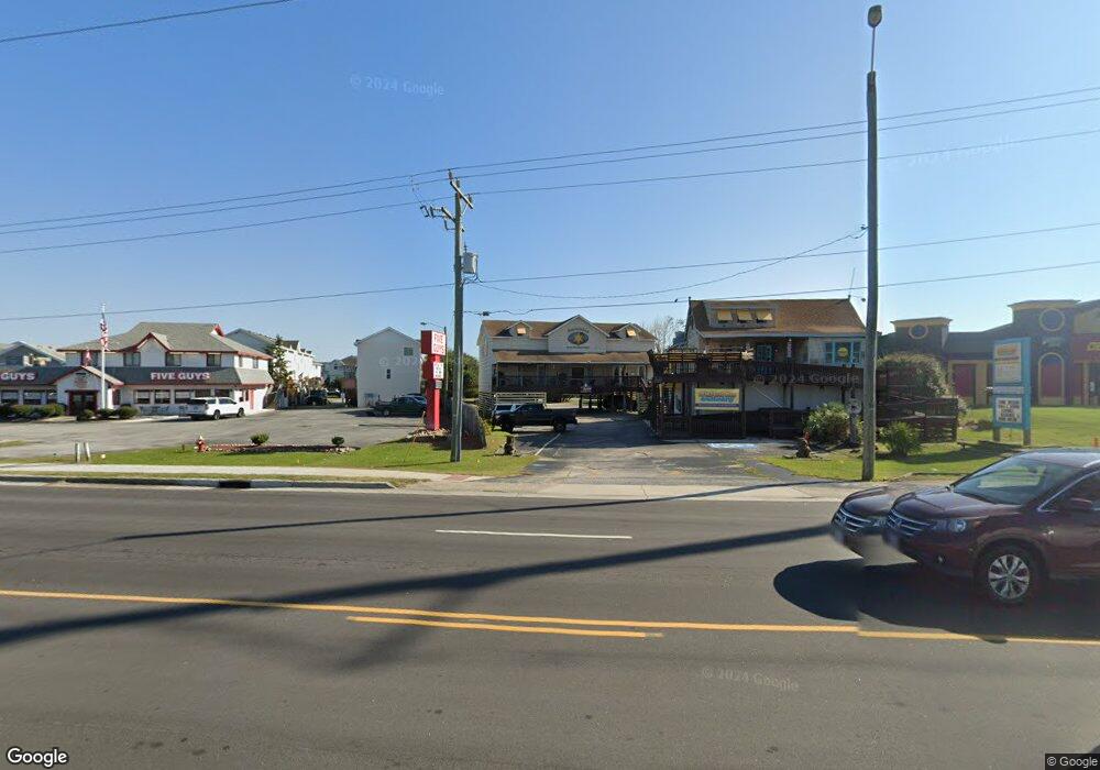 1209 S Croatan Hwy, Kill Devil Hills, NC 27948 - photo 1