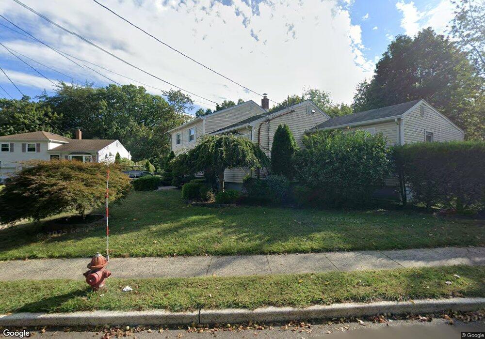 22 Woerner Ct, Edison, NJ 08817 - photo 1