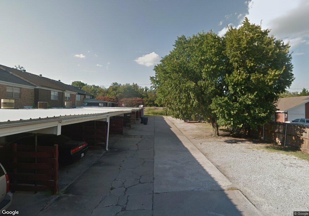 936 Manor Mall, Ardmore, OK 73401 - photo 1