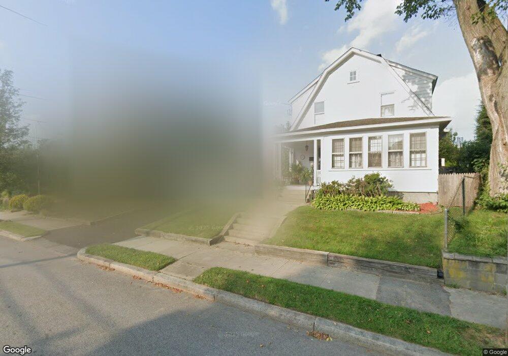 71 Chiswick Rd, Cranston, RI 02905 - photo 1