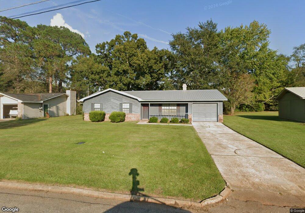 2007 Aberdeen Rd, Dothan, AL 36301 - photo 1