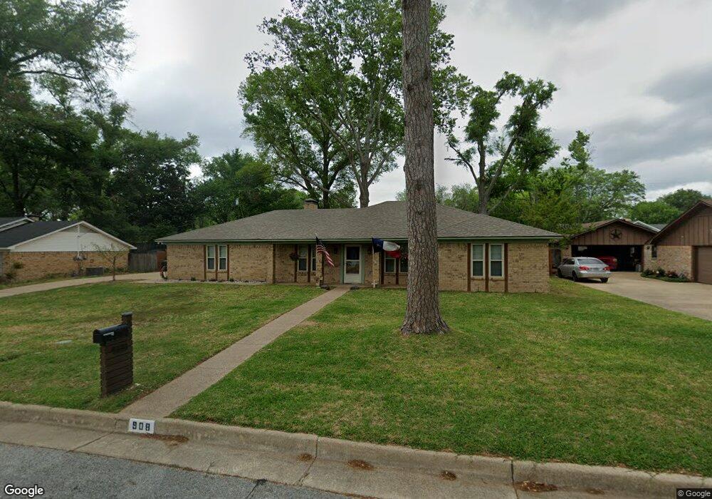 908 908 Pam Dr, Tyler, TX 75703 - photo 1