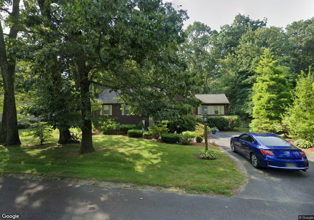 8 Little Tree Ln, Bellingham, MA 02019 - photo 1