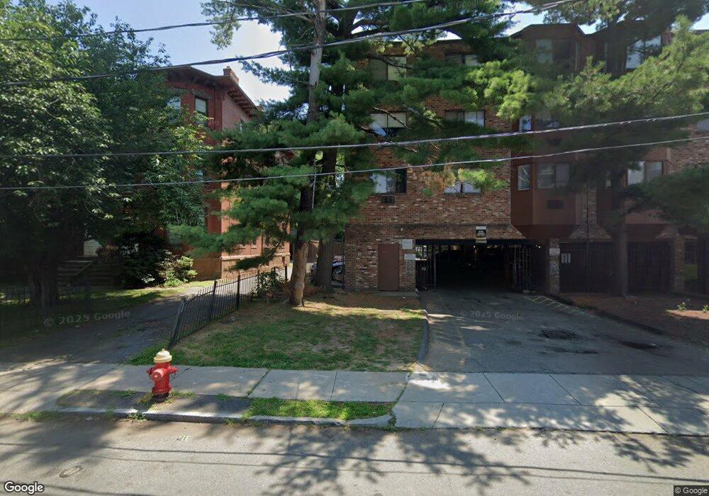 54 Willard St unit C, Hartford, CT 06105 - photo 1