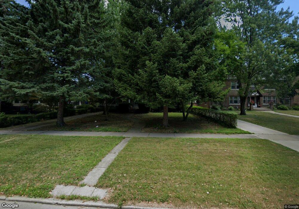 1338 Balfour St, Grosse Pointe Park, MI 48230 - photo 1