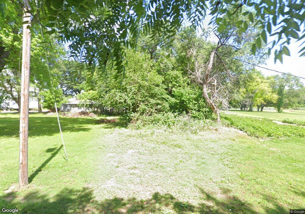 203 E Railroad St, Topeka, KS 66615 - photo 1