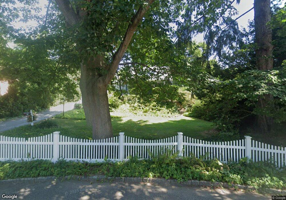 20 Cedar Ln, Glen Head, NY 11545 - photo 1