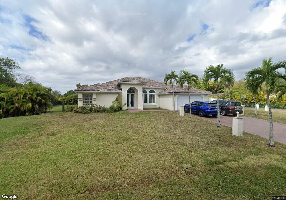 1575 SW 115th Ave, Davie, FL 33325 - photo 1