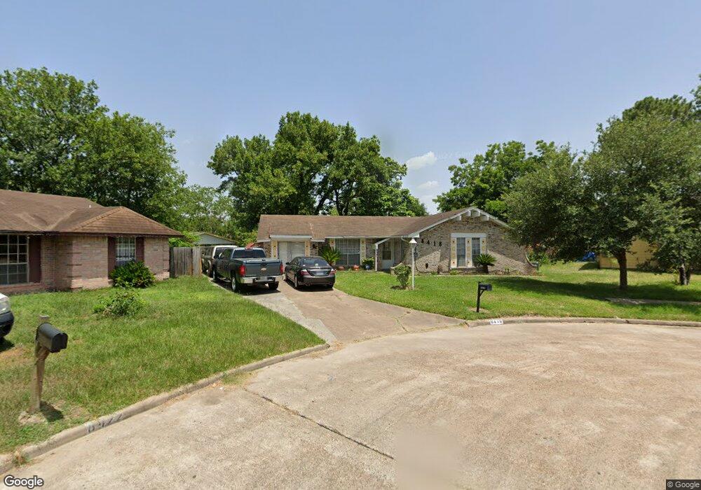 8418 Ponnel Ln, Houston, TX 77088 - photo 1