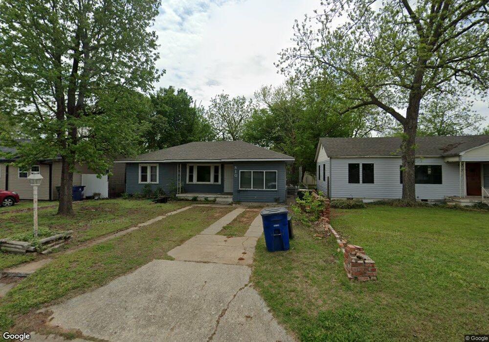 810 Cherry Ave, Duncan, OK 73533 - photo 1