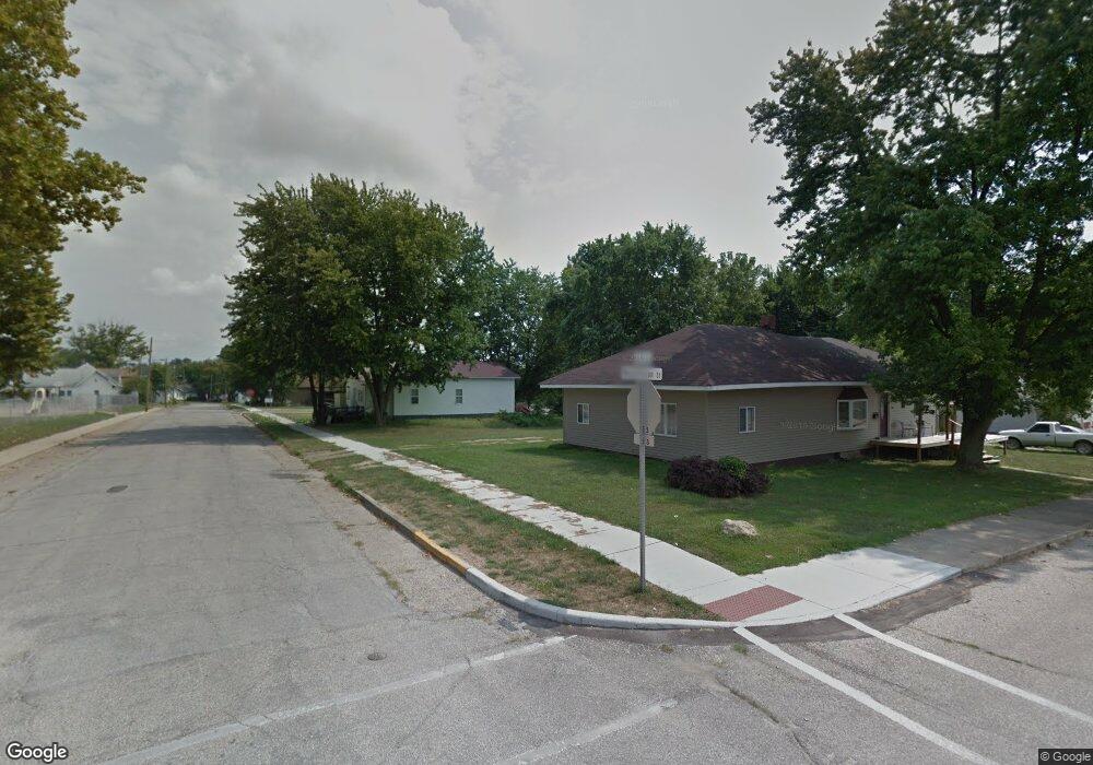 208 E 4th St, Bicknell, IN 47512 - photo 1