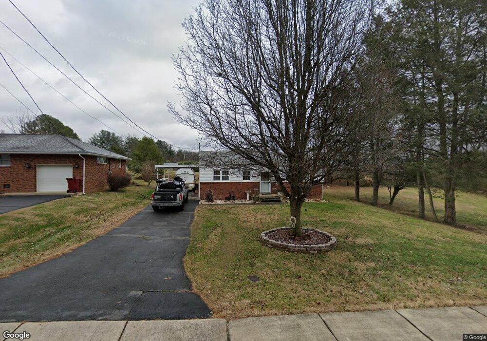 410 Grand Avenue Extension, Johnson City, TN 37601 - photo 1