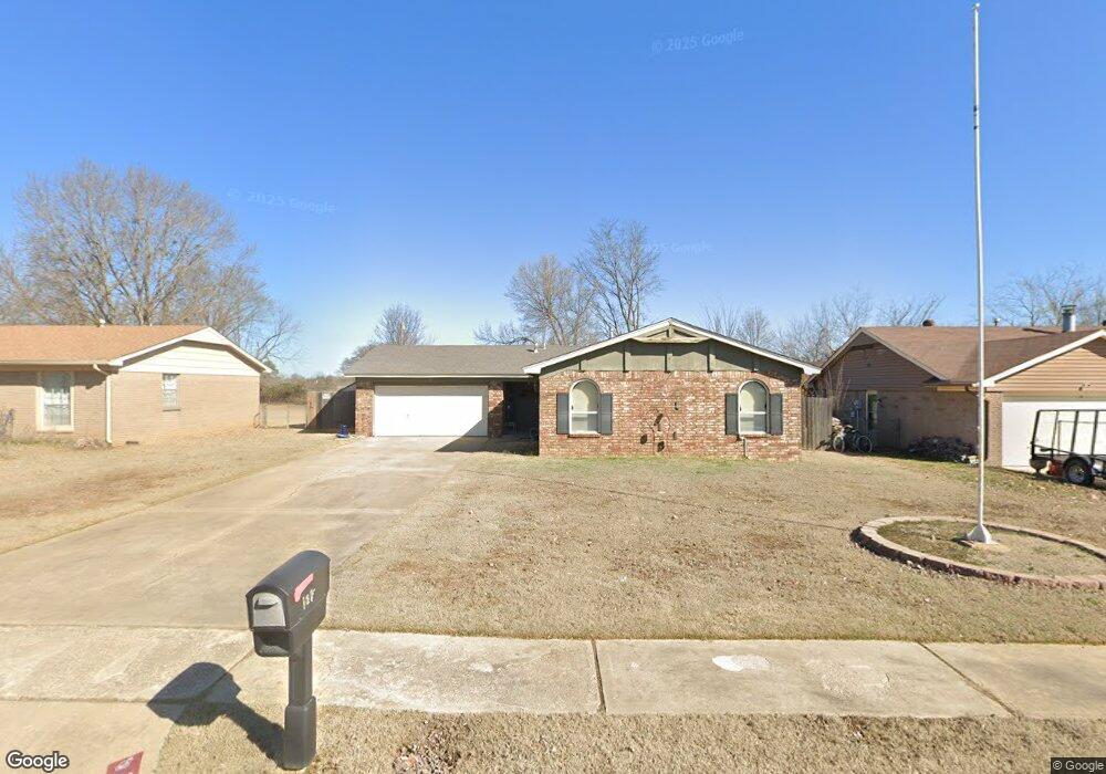 107 W Laura St, Sapulpa, OK 74066 - photo 1