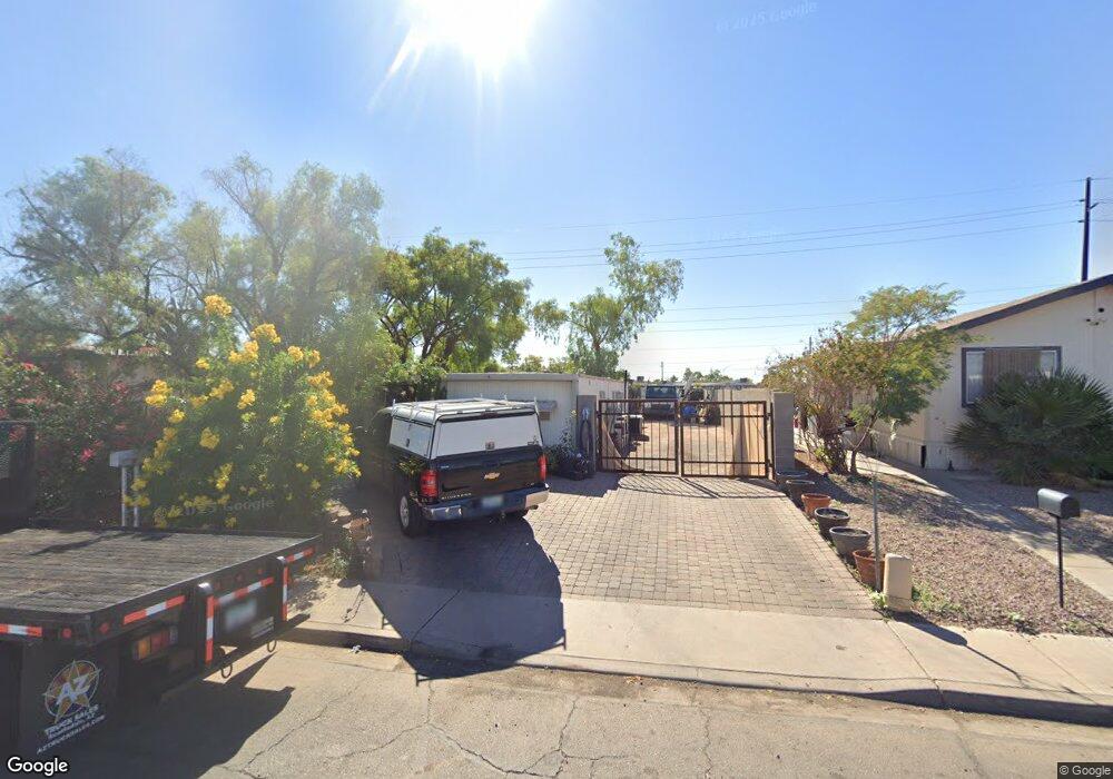 318 S Winterhaven, Mesa, AZ 85204 - photo 1