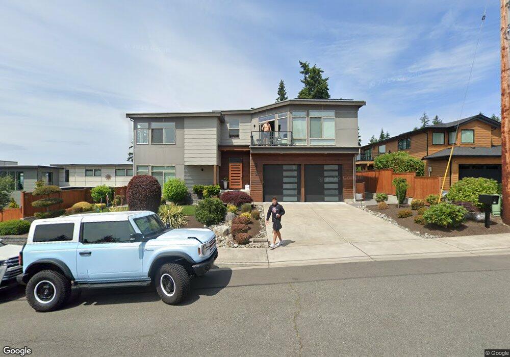 919 Pine St, Edmonds, WA 98020 - photo 1