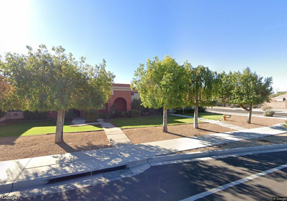 527 W Knox Rd, Chandler, AZ 85225 - photo 1